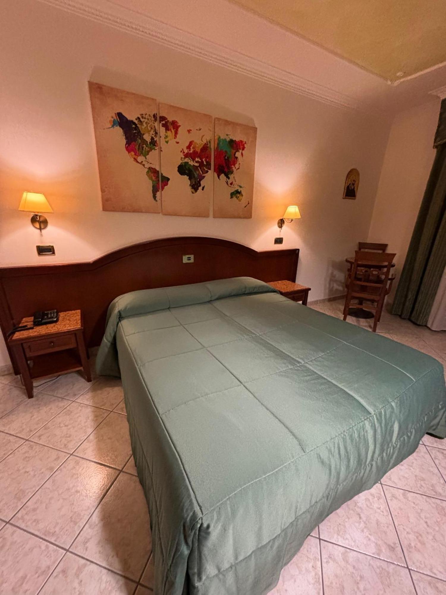 Hotel Valle Rossa San Giovanni Rotondo Luaran gambar
